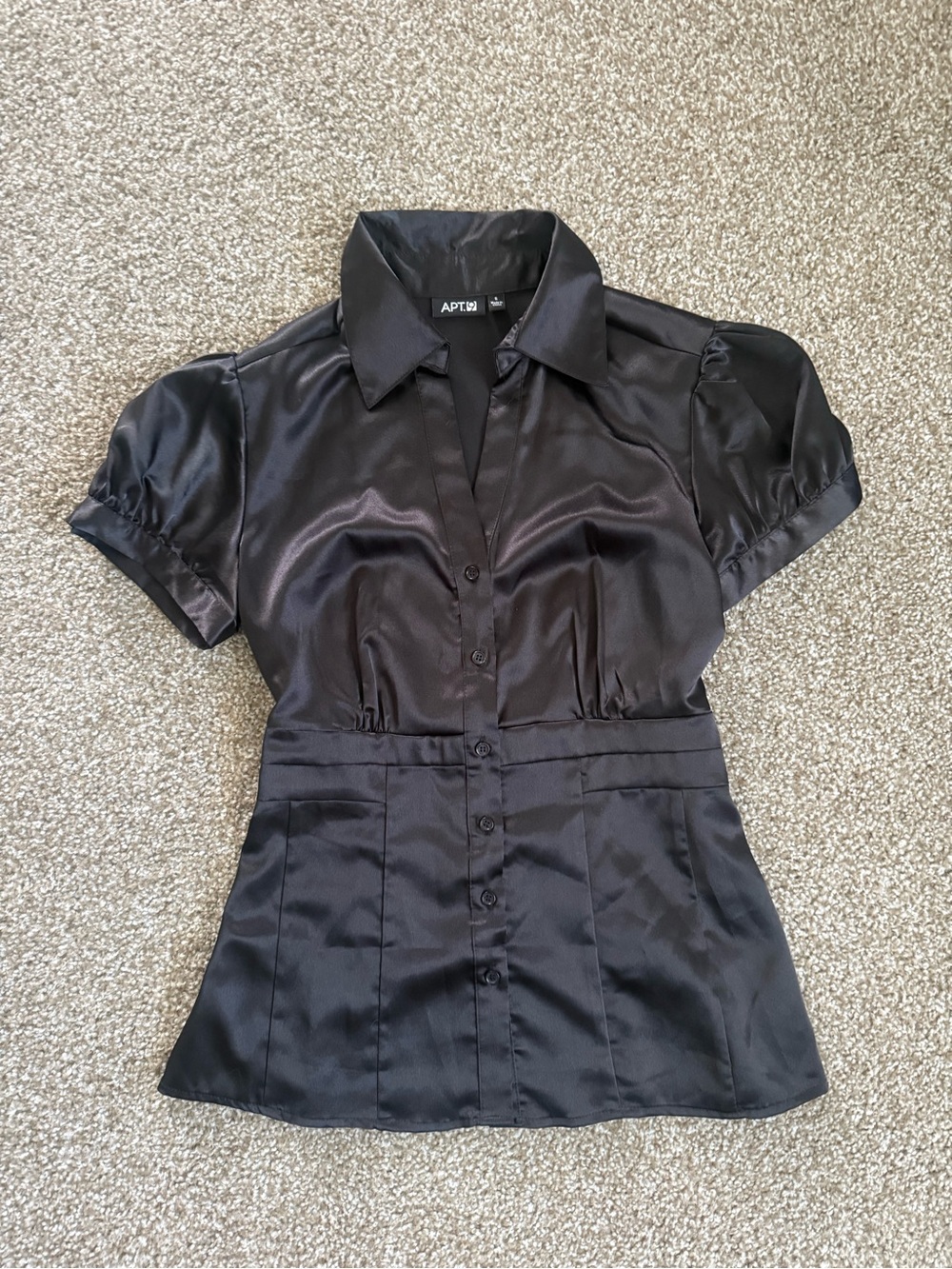 black y2k blouse S